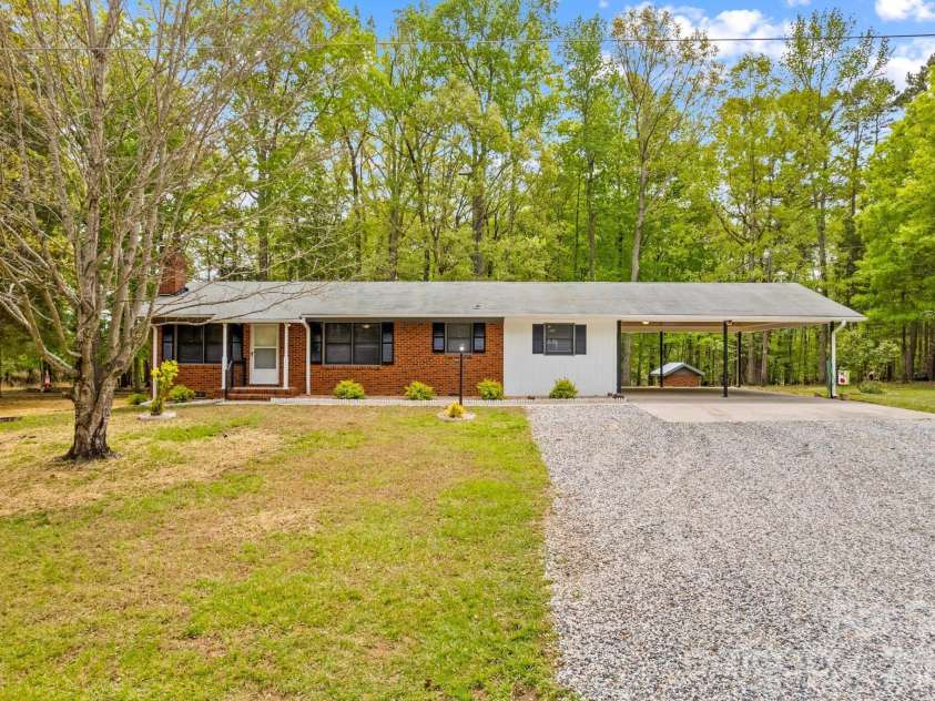 6325 Long Ferry Road, Salisbury, NC 28146.  MLS# CAR4368048, YatesRealty ID 14021. 