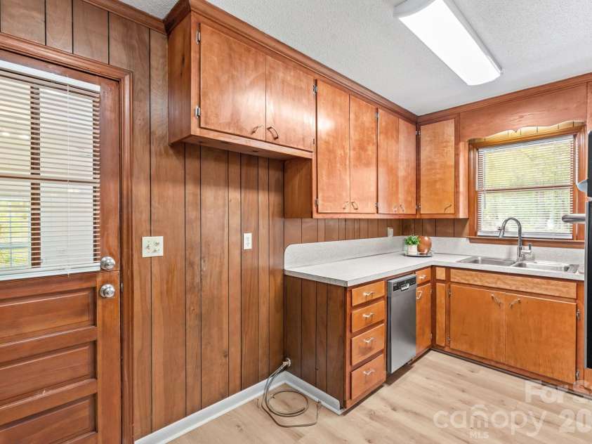 6325 Long Ferry Road, Salisbury, NC 28146.  MLS# CAR4368048, YatesRealty ID 14021. 