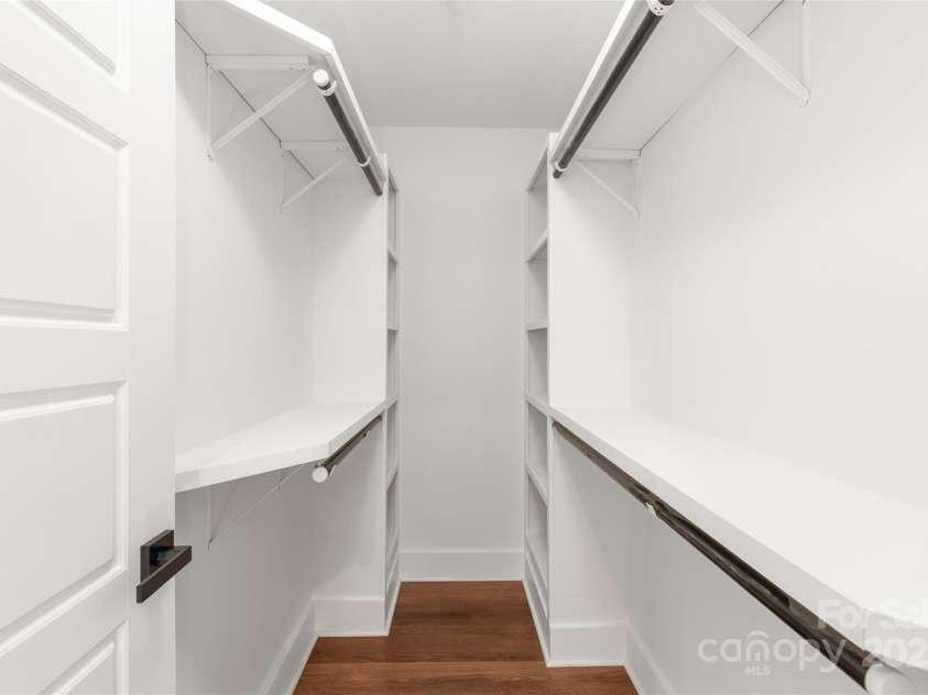 640 Central Drive, Concord, NC 28027.  MLS# CAR4251156, YatesRealty ID 14022. 