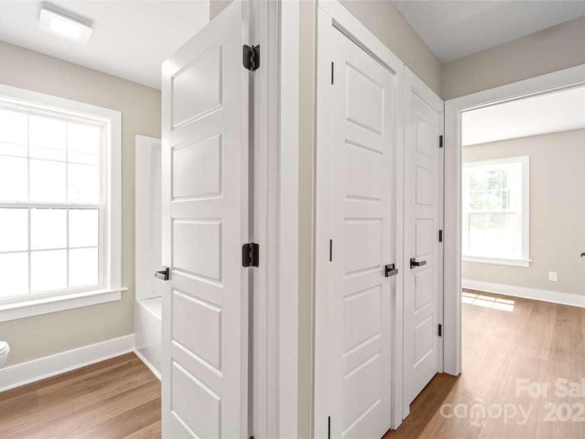 640 Central Drive, Concord, NC 28027.  MLS# CAR4251156, YatesRealty ID 14022. 