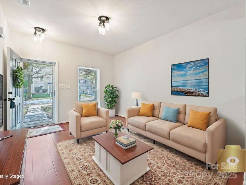 2731 Meadow Knoll Drive, Charlotte, NC 28269.  MLS# CAR4246809, YatesRealty ID 14023. 