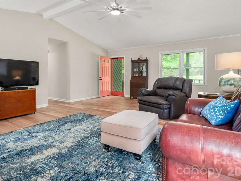 5219 New Town Road, Waxhaw, NC 28173.  MLS# CAR4355983, YatesRealty ID 14024. 