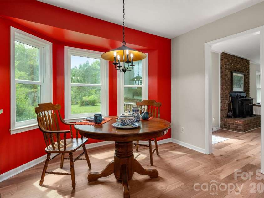 5219 New Town Road, Waxhaw, NC 28173.  MLS# CAR4355983, YatesRealty ID 14024. Bayed Breakfast Nook