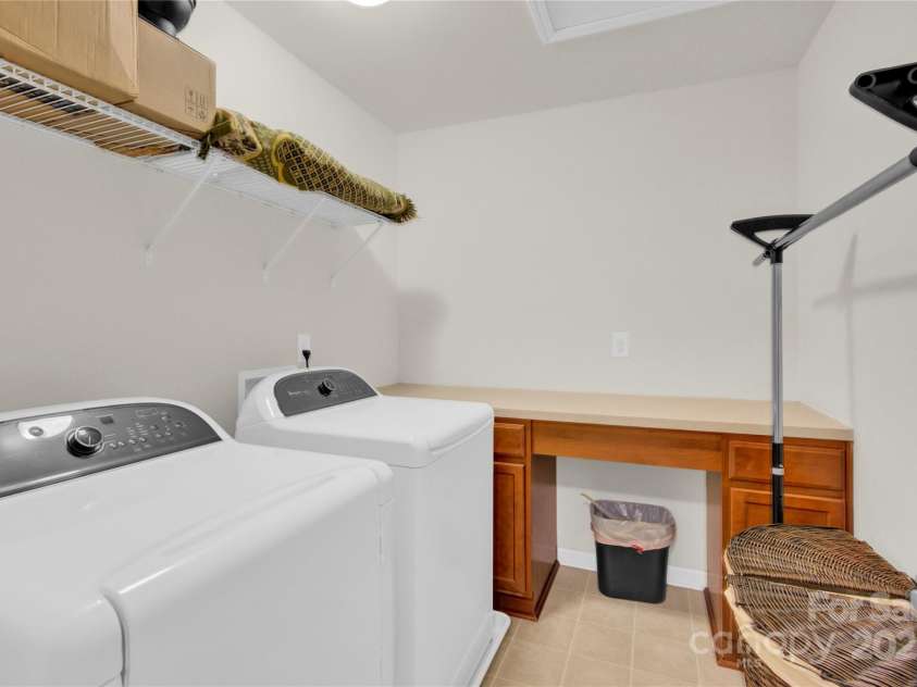 282 Fischer Road, Fort Mill, SC 29175.  MLS# CAR4254073, YatesRealty ID 14026. Laundry Room