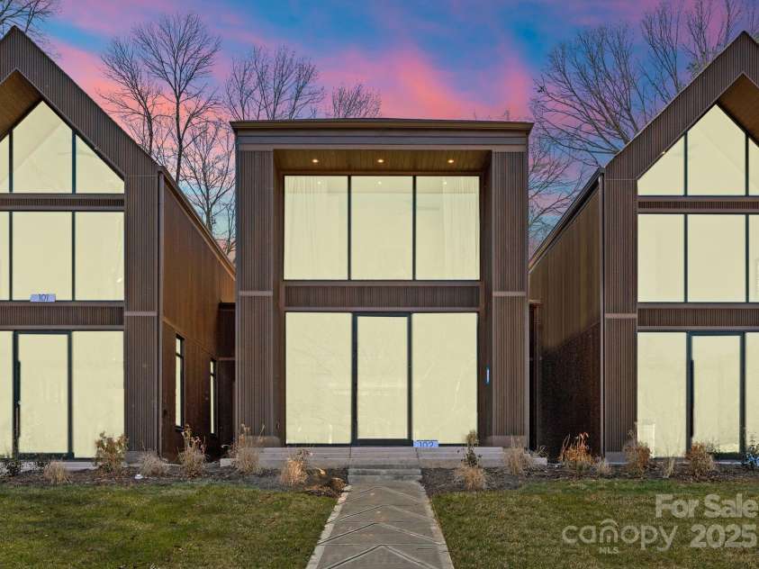 4026 Chevington Road, Charlotte, NC 28226.  MLS# CAR4205669, YatesRealty ID 14028. 