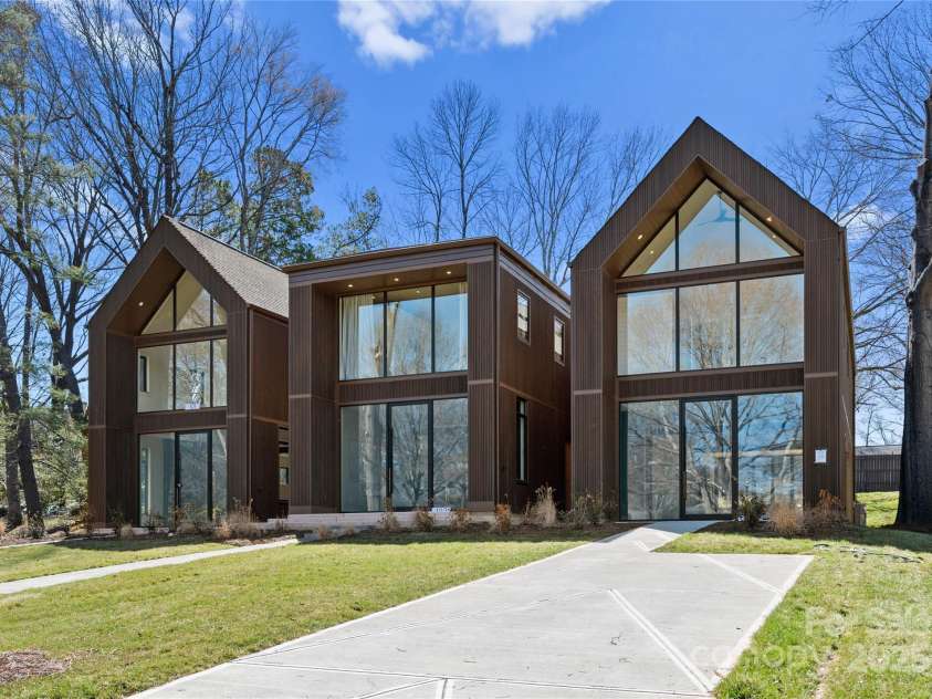 4026 Chevington Road, Charlotte, NC 28226.  MLS# CAR4205669, YatesRealty ID 14028. 