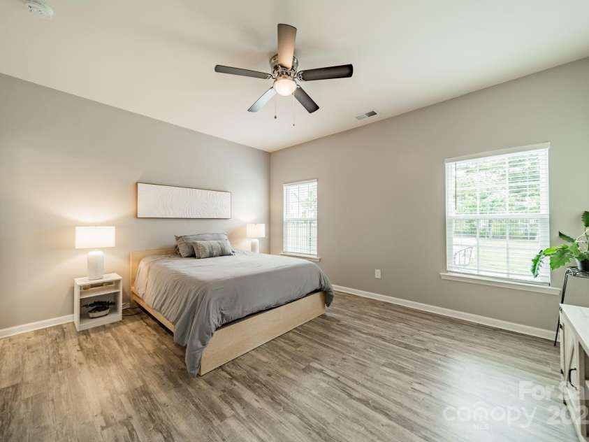509 Silers Bald Drive, Fort Mill, SC 29715.  MLS# CAR4256229, YatesRealty ID 14029. 