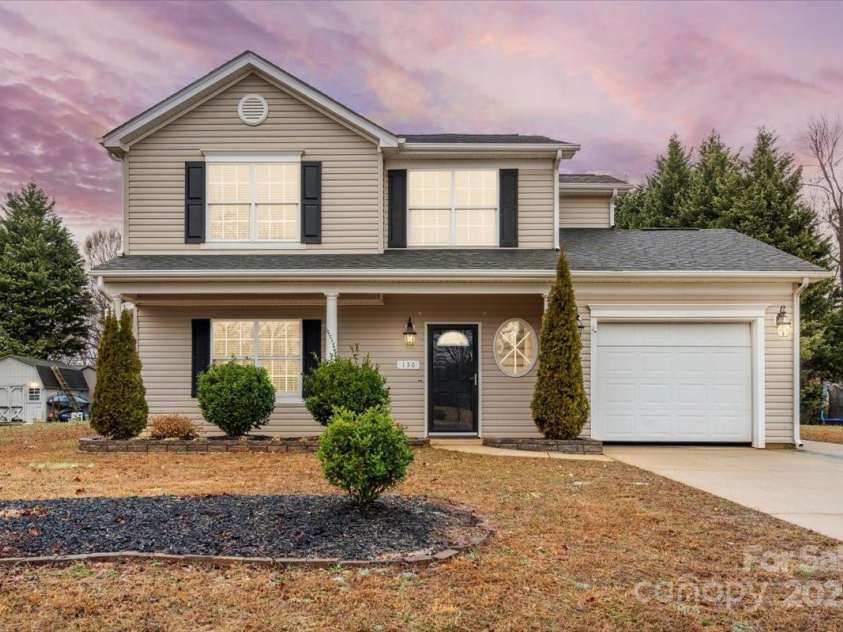 130 Valley Glen Drive, Troutman, NC 28166.  MLS# CAR4258057, YatesRealty ID 1403. 