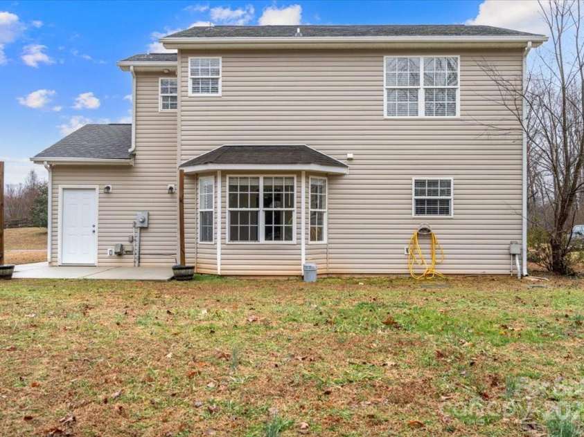 130 Valley Glen Drive, Troutman, NC 28166.  MLS# CAR4258057, YatesRealty ID 1403. 