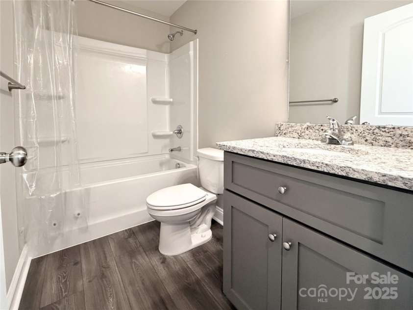 921 Pineridge Street, Concord, NC 28025.  MLS# CAR4331107, YatesRealty ID 1403. Second Bathroom