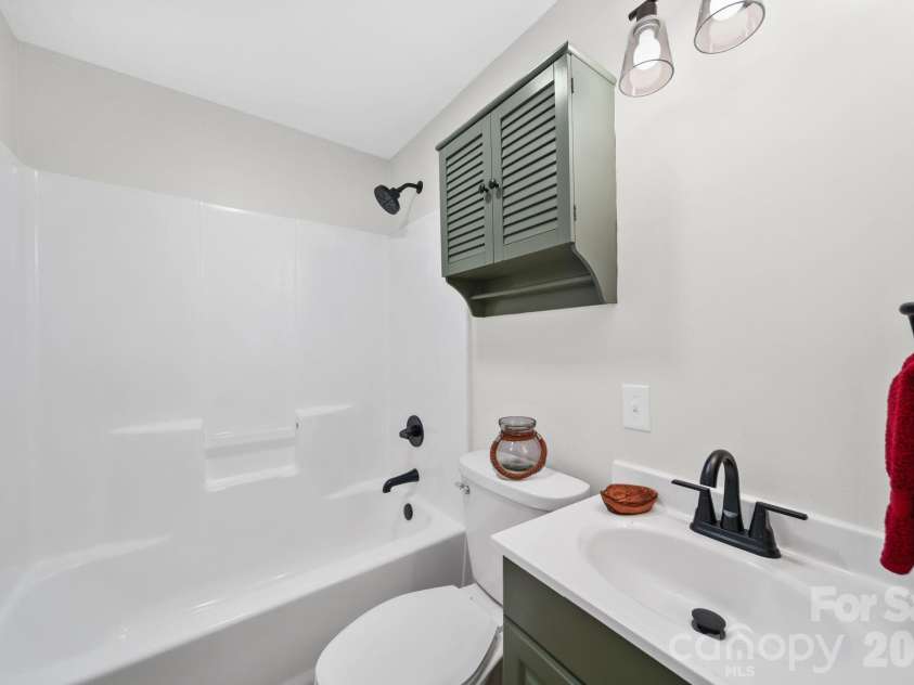 196 Spruce Street, Badin, NC 28009.  MLS# CAR4364935, YatesRealty ID 14031. Bathroom Level 1