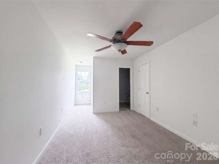 1580 Cloaninger Avenue, Statesville, NC 28625.  MLS# CAR4392487, YatesRealty ID 14032. 