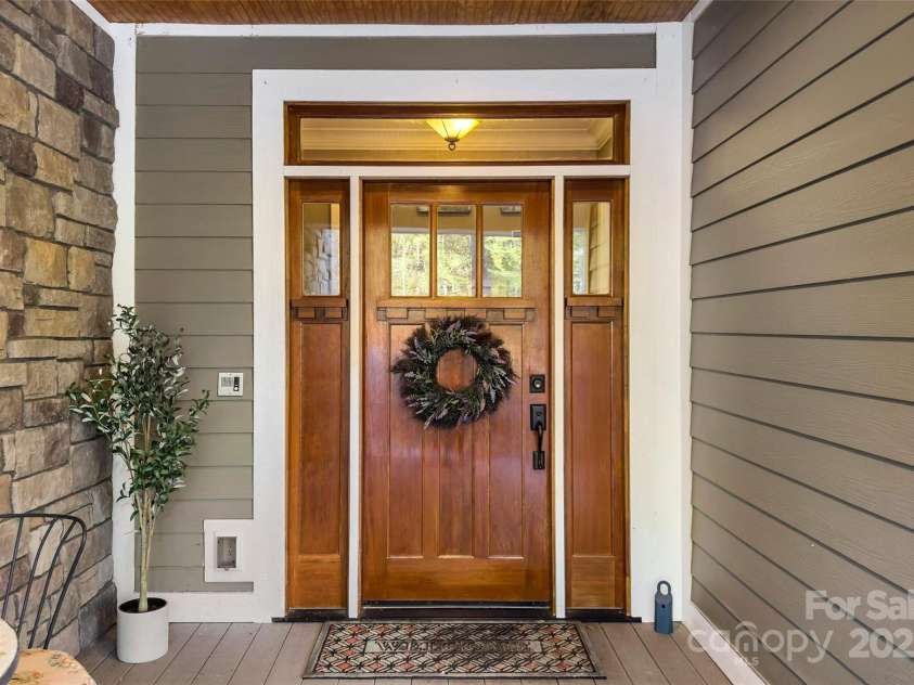 53 Sovereign Lane, Fairview, NC 28730.  MLS# CAR4213387, YatesRealty ID 14032. 