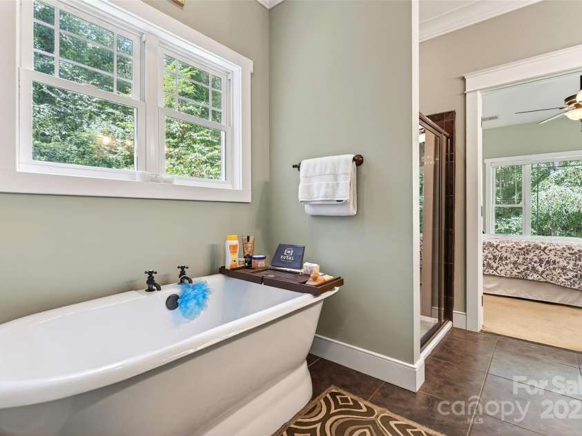 53 Sovereign Lane, Fairview, NC 28730.  MLS# CAR4213387, YatesRealty ID 14032. 