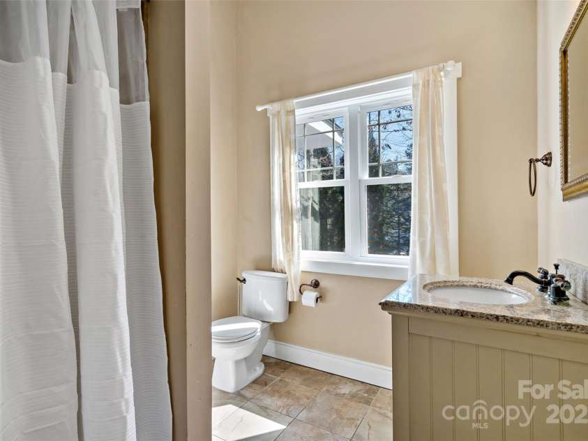 53 Sovereign Lane, Fairview, NC 28730.  MLS# CAR4213387, YatesRealty ID 14032. 