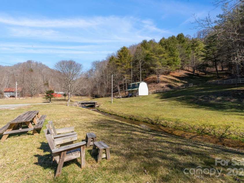 12892 US 23 Highway, Mars Hill, NC 28754.  MLS# CAR4229377, YatesRealty ID 14034. 