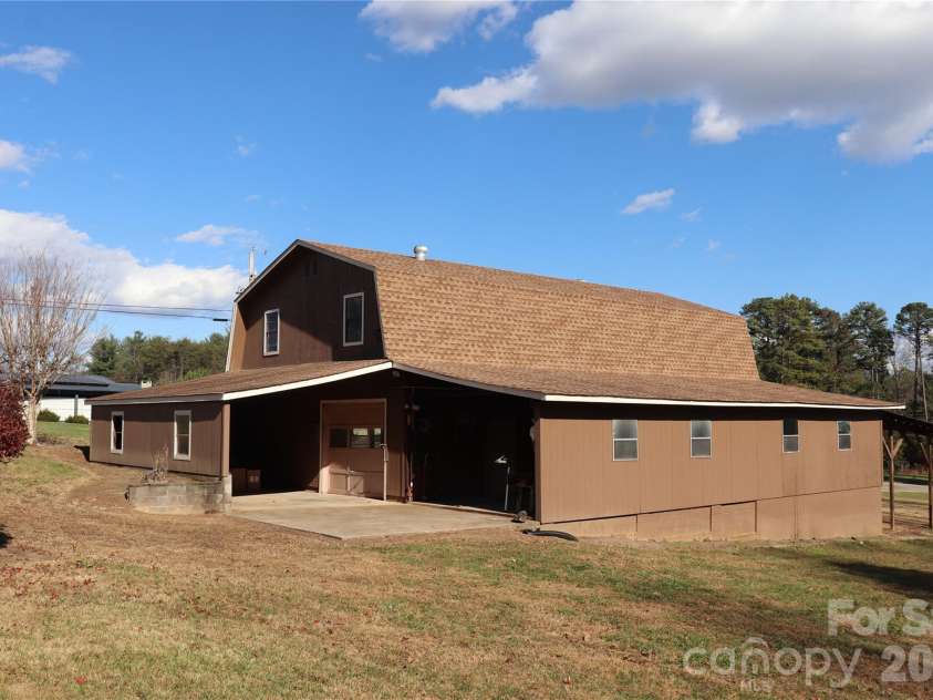 3041 Heffner Place, Hudson, NC 28638.  MLS# CAR4322799, YatesRealty ID 14034. 