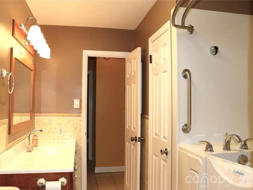 3041 Heffner Place, Hudson, NC 28638.  MLS# CAR4322799, YatesRealty ID 14034. 
