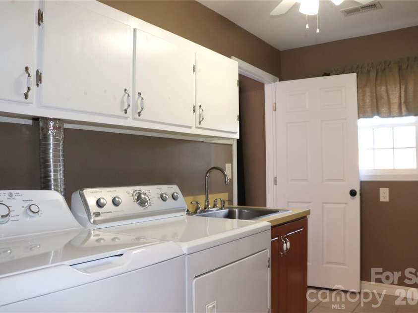 3041 Heffner Place, Hudson, NC 28638.  MLS# CAR4322799, YatesRealty ID 14034. 