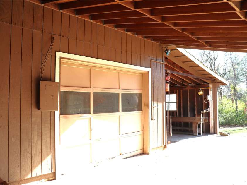 3041 Heffner Place, Hudson, NC 28638.  MLS# CAR4322799, YatesRealty ID 14034. 