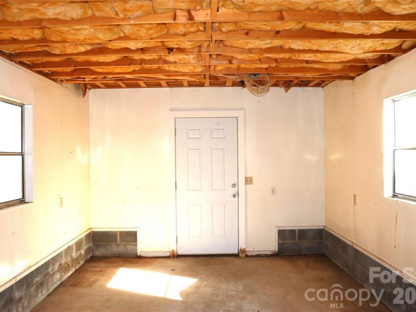 3041 Heffner Place, Hudson, NC 28638.  MLS# CAR4322799, YatesRealty ID 14034. 