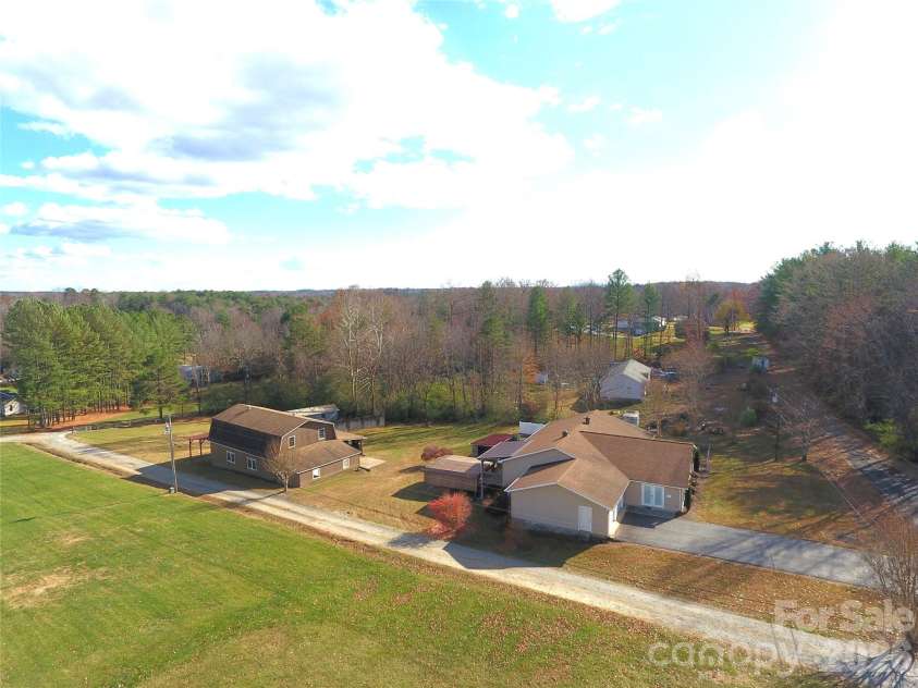 3041 Heffner Place, Hudson, NC 28638.  MLS# CAR4322799, YatesRealty ID 14034. 