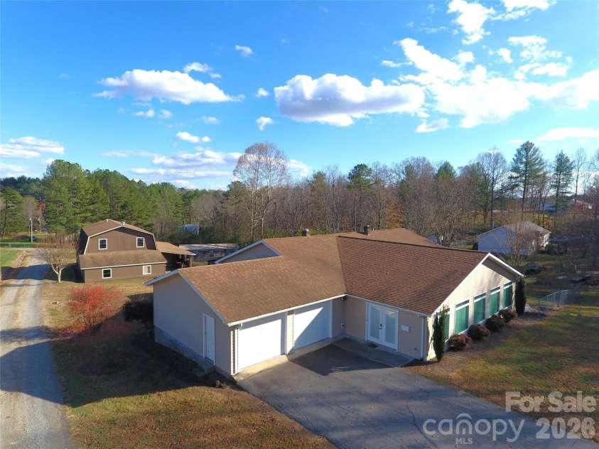 3041 Heffner Place, Hudson, NC 28638.  MLS# CAR4322799, YatesRealty ID 14034. 