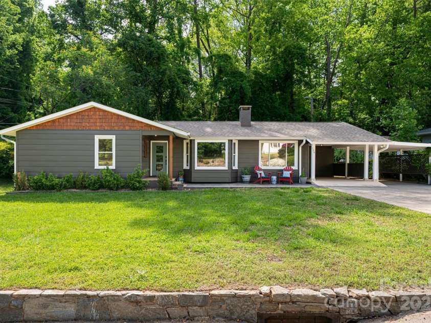 179 Grady Avenue, Tryon, NC 28782.  MLS# CAR4252526, YatesRealty ID 14035. 