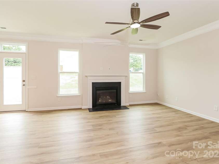 200 Kingston Drive, Mount Holly, NC 28120.  MLS# CAR4332659, YatesRealty ID 14035. 