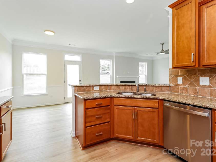 200 Kingston Drive, Mount Holly, NC 28120.  MLS# CAR4332659, YatesRealty ID 14035. 