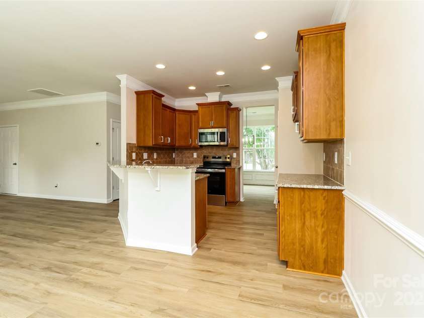 200 Kingston Drive, Mount Holly, NC 28120.  MLS# CAR4332659, YatesRealty ID 14035. 