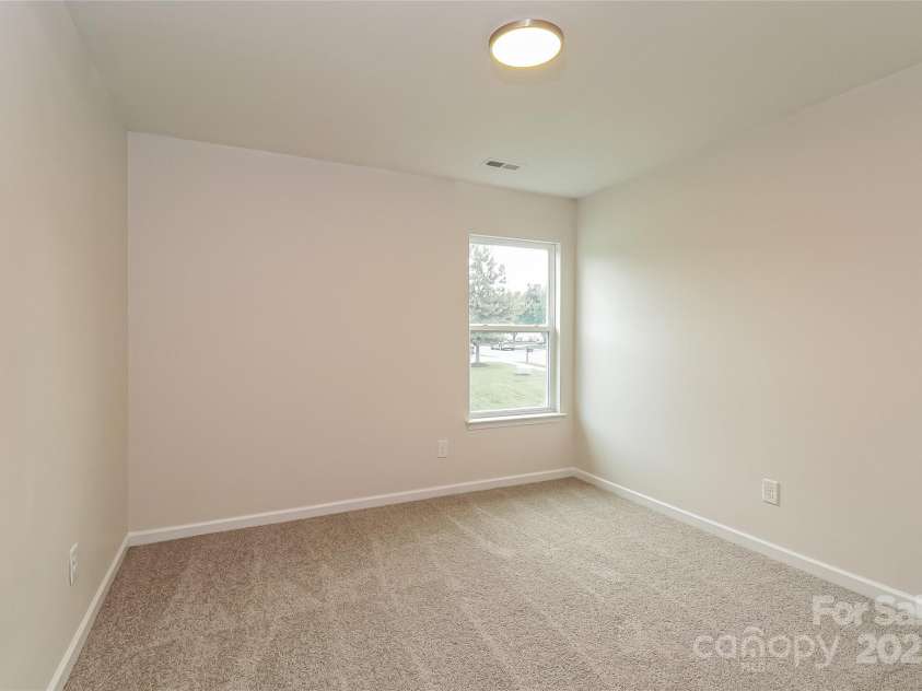 200 Kingston Drive, Mount Holly, NC 28120.  MLS# CAR4332659, YatesRealty ID 14035. 