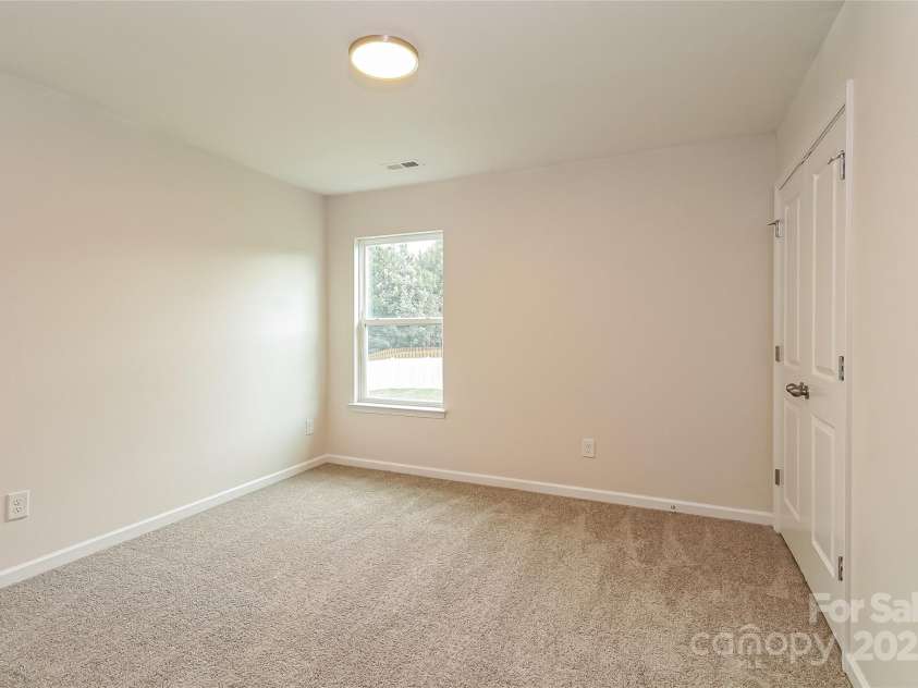 200 Kingston Drive, Mount Holly, NC 28120.  MLS# CAR4332659, YatesRealty ID 14035. 