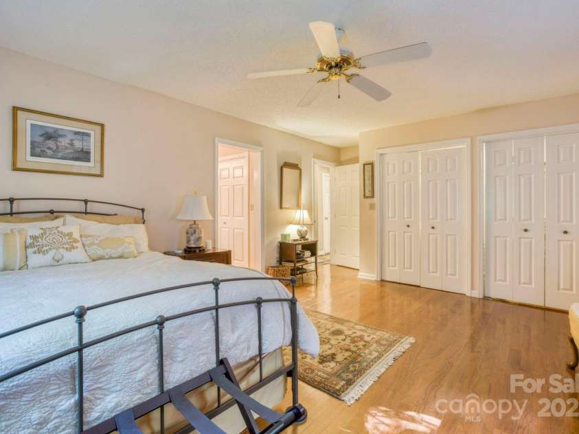 16 Cedar Drive, Mills River, NC 28759.  MLS# CAR4148510, YatesRealty ID 14036. 