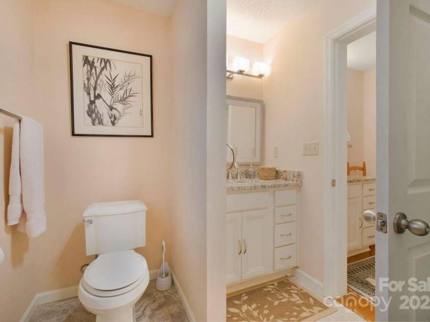 16 Cedar Drive, Mills River, NC 28759.  MLS# CAR4148510, YatesRealty ID 14036. 