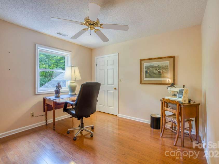 16 Cedar Drive, Mills River, NC 28759.  MLS# CAR4148510, YatesRealty ID 14036. 