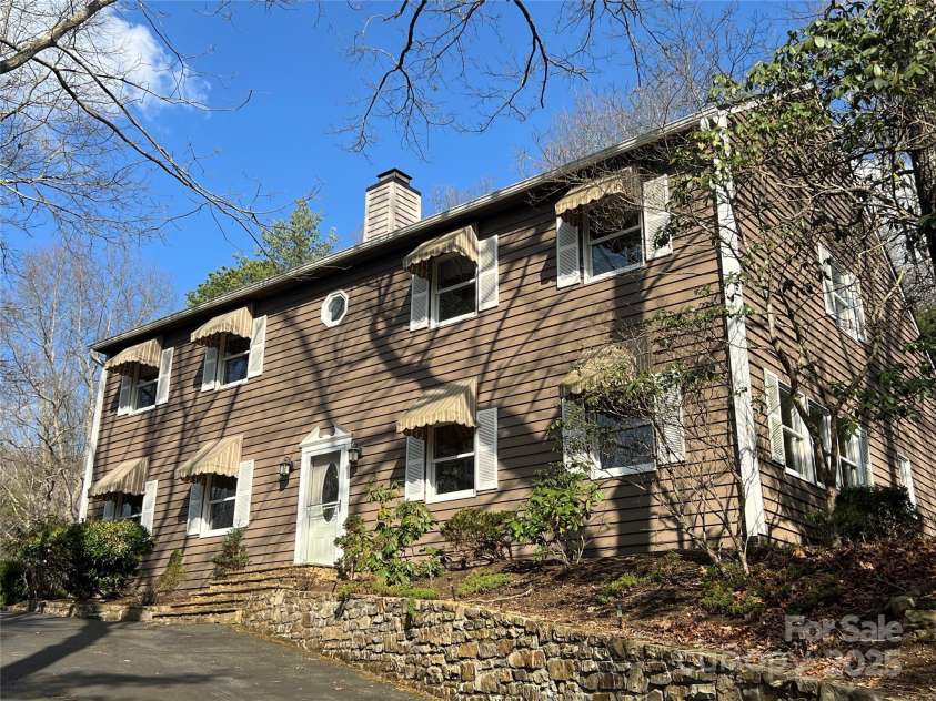 16 Cedar Drive, Mills River, NC 28759.  MLS# CAR4148510, YatesRealty ID 14036. 