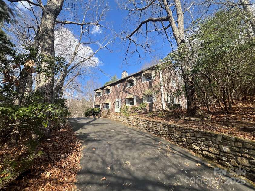 16 Cedar Drive, Mills River, NC 28759.  MLS# CAR4148510, YatesRealty ID 14036. 