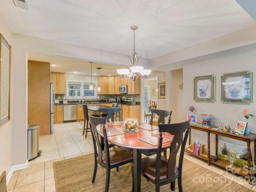 16 Cedar Drive, Mills River, NC 28759.  MLS# CAR4148510, YatesRealty ID 14036. Dining Room