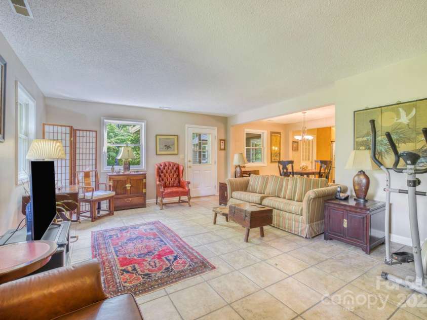 16 Cedar Drive, Mills River, NC 28759.  MLS# CAR4148510, YatesRealty ID 14036. Family Room