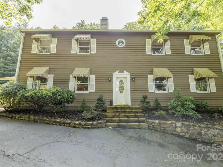 16 Cedar Drive, Mills River, NC 28759.  MLS# CAR4148510, YatesRealty ID 14036. Front Entrance