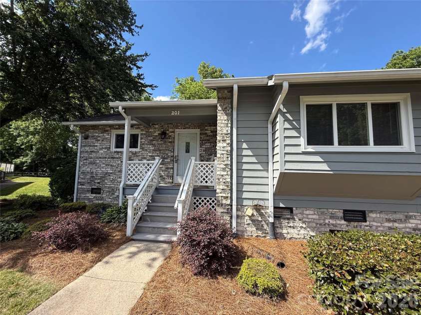 201 Wellington Hills Circle, Salisbury, NC 28147.  MLS# CAR4382192, YatesRealty ID 14036. 