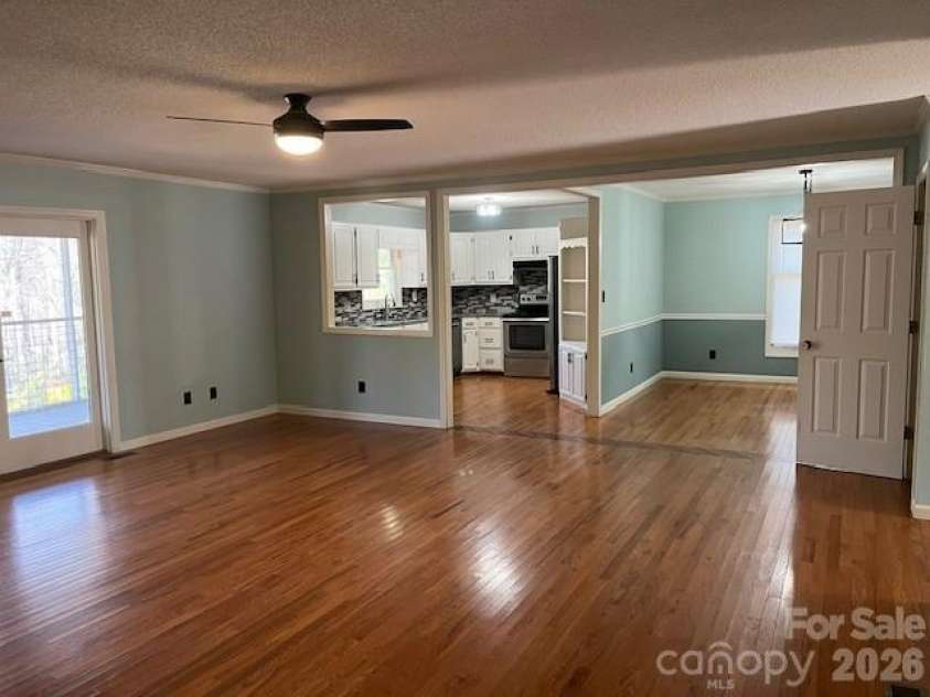 1503 Indian Hills Drive, Lenoir, NC 28645.  MLS# CAR4354069, YatesRealty ID 14038. 