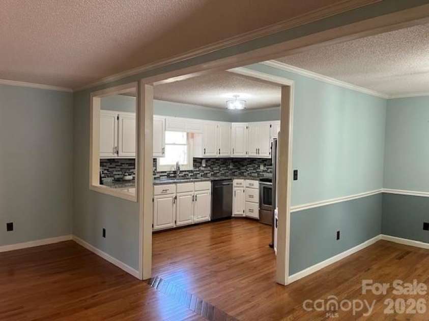 1503 Indian Hills Drive, Lenoir, NC 28645.  MLS# CAR4354069, YatesRealty ID 14038. 