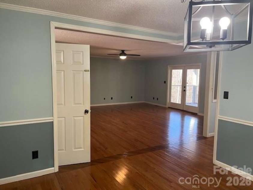 1503 Indian Hills Drive, Lenoir, NC 28645.  MLS# CAR4354069, YatesRealty ID 14038. 