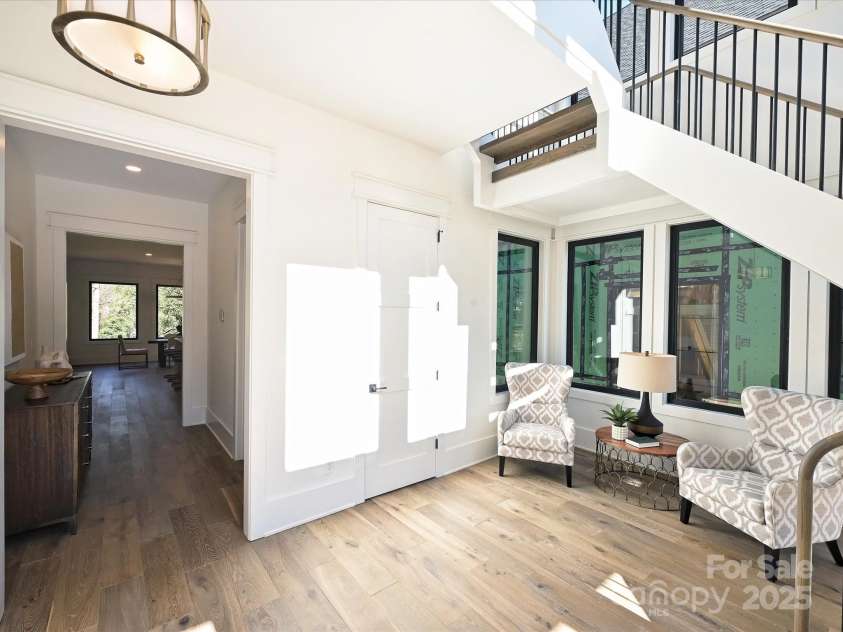 914 Laurel Creek Lane, Charlotte, NC 28211.  MLS# CAR4100598, YatesRealty ID 1404. 