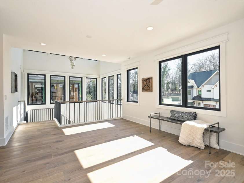 914 Laurel Creek Lane, Charlotte, NC 28211.  MLS# CAR4100598, YatesRealty ID 1404. 