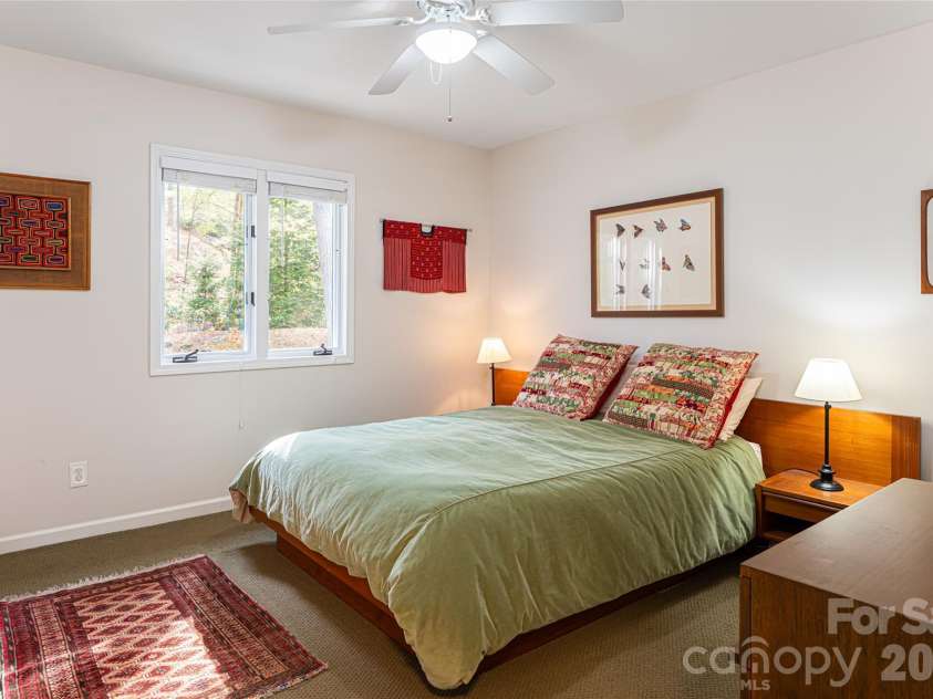 168 Skyview Circle, Asheville, NC 28804.  MLS# CAR4349077, YatesRealty ID 14041. Guest room