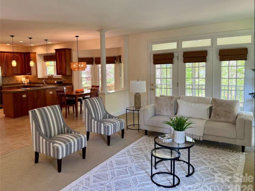 10919 Jordan Rae Lane, Charlotte, NC 28277.  MLS# CAR4361013, YatesRealty ID 14042. Great Room