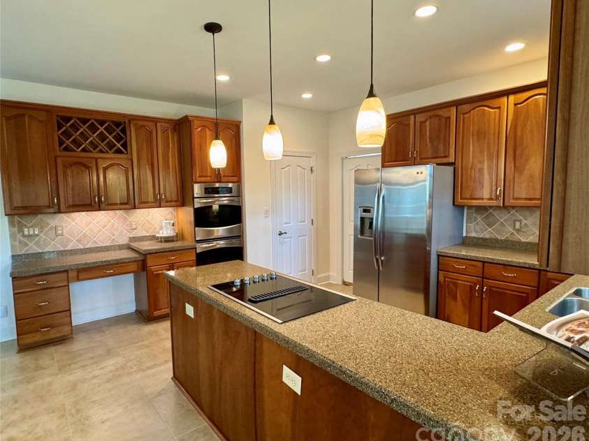 10919 Jordan Rae Lane, Charlotte, NC 28277.  MLS# CAR4361013, YatesRealty ID 14042. Kitchen